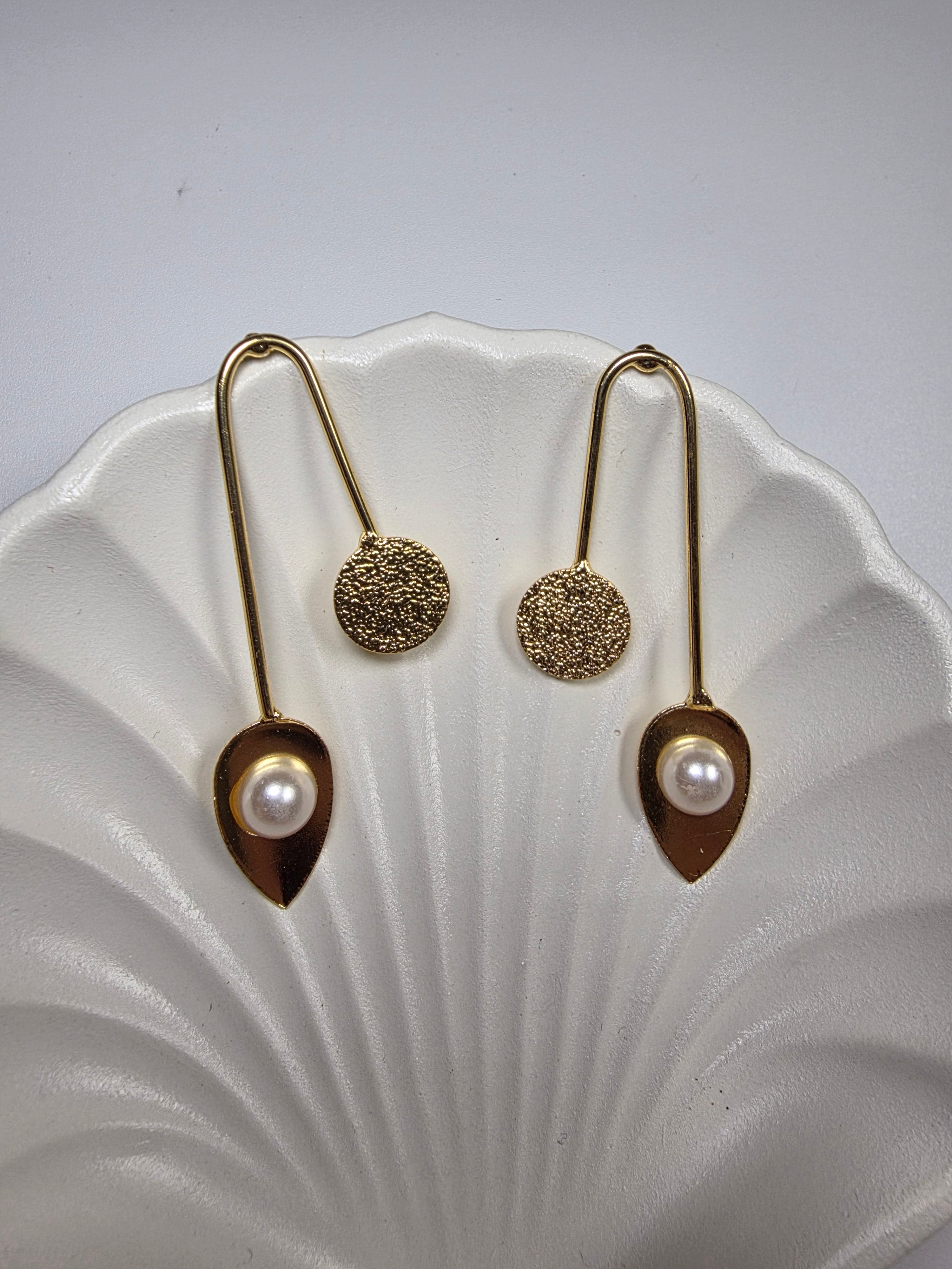 Safina Pin Pearl Drops