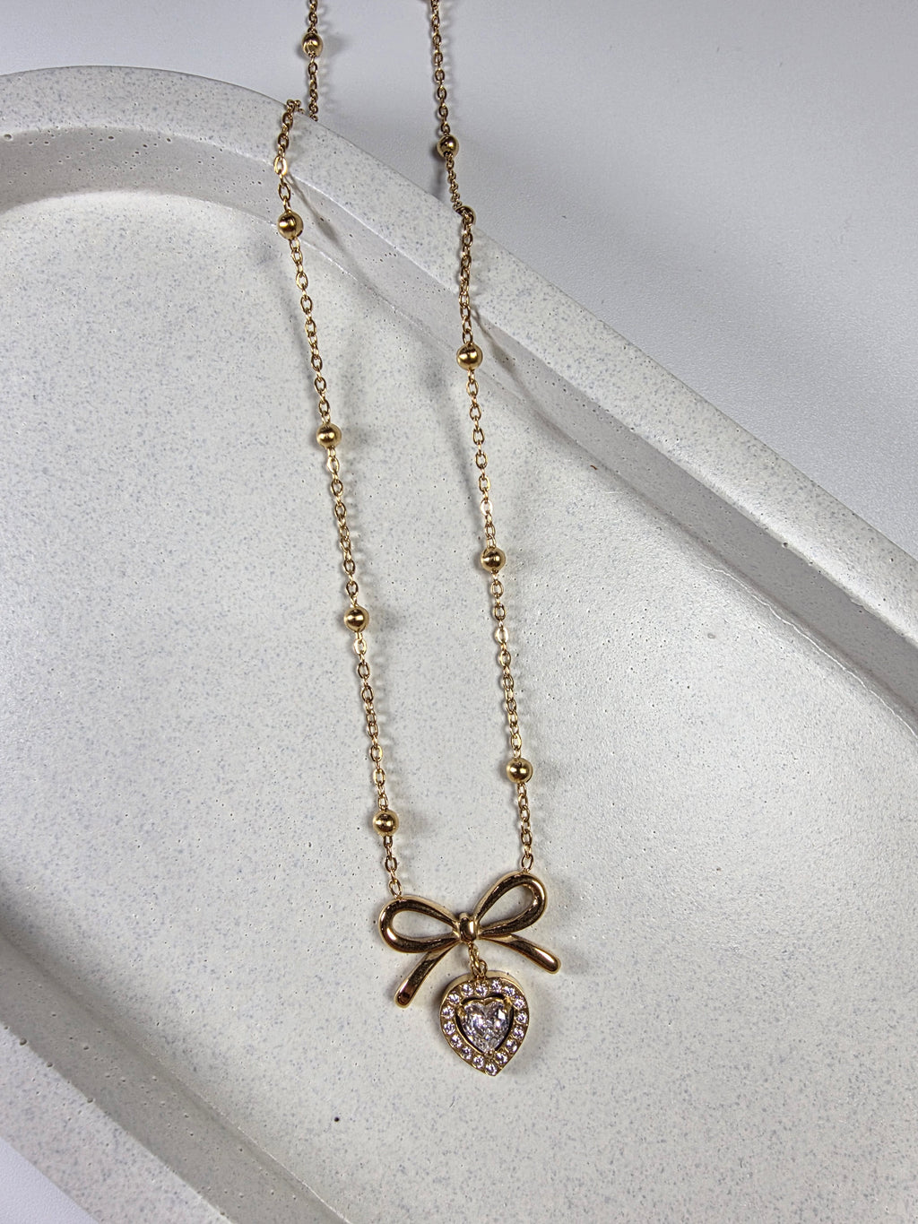 Stone Bow Knot Bead necklace