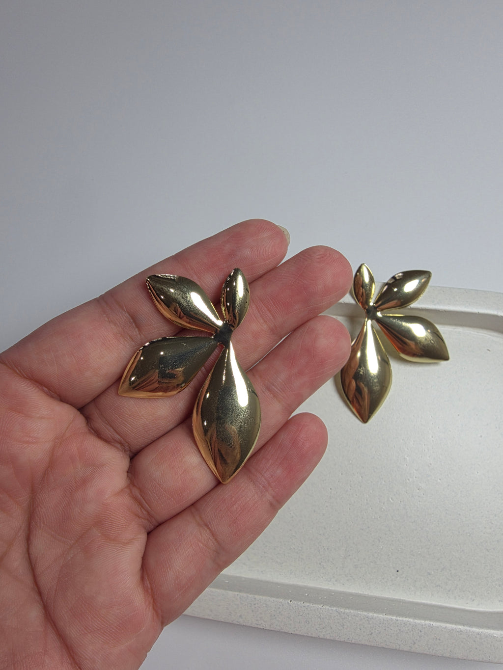 Metal Leaf Studs