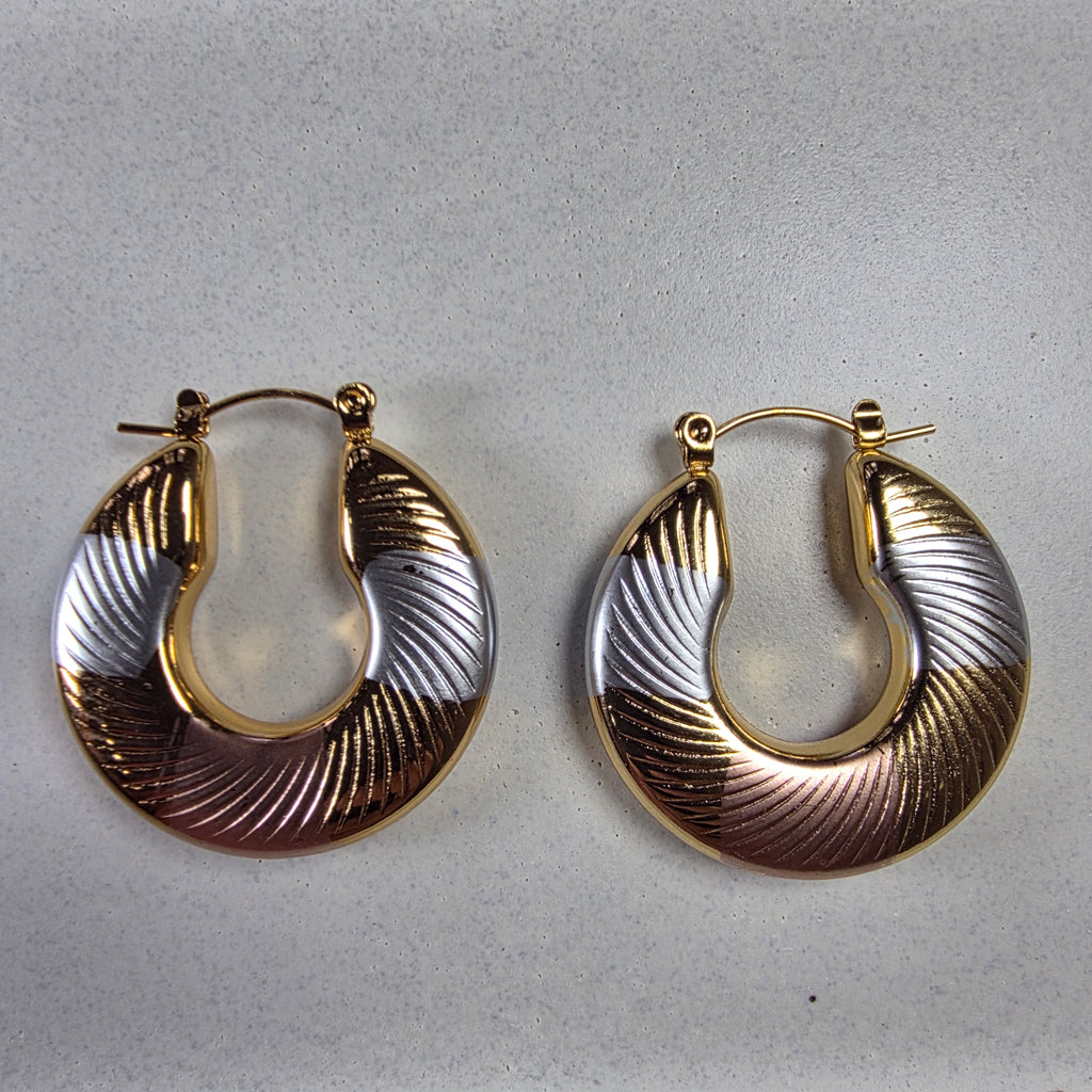 Tri Colour Fluted Hoop