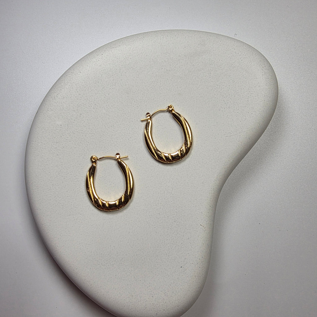 Twisted Oval Hoops