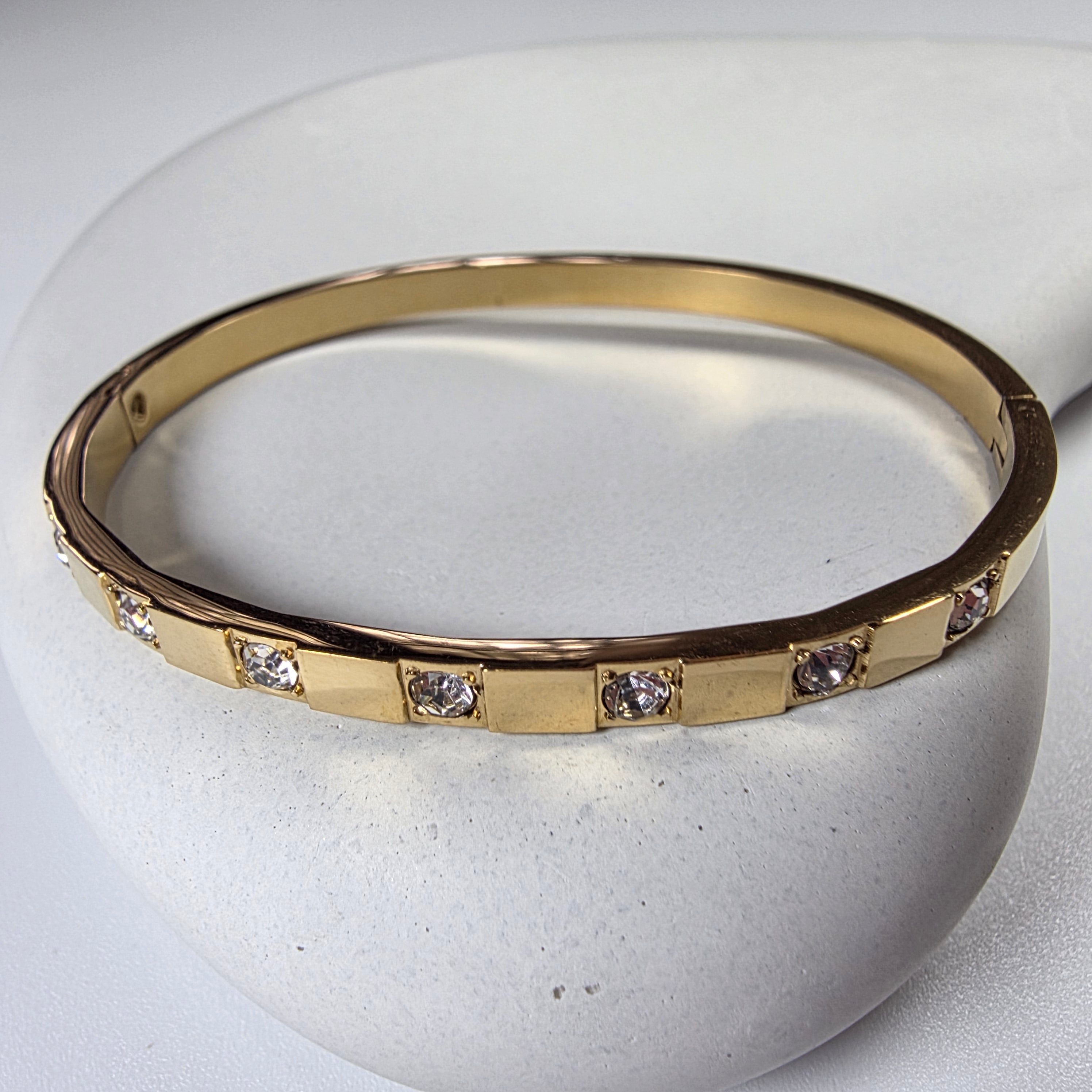 Minimalist Bracelet Square Stone