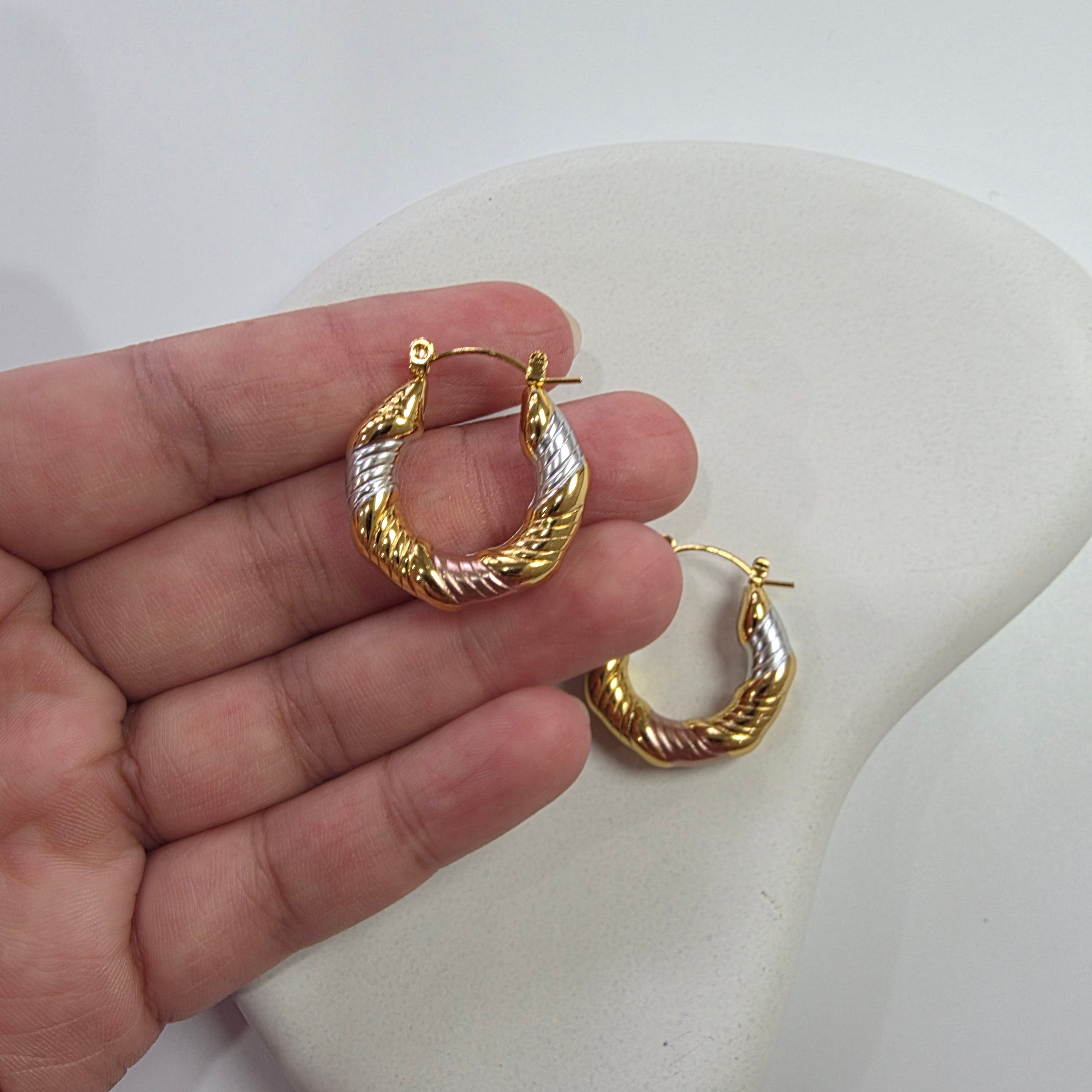 Tri colour twisted hoop