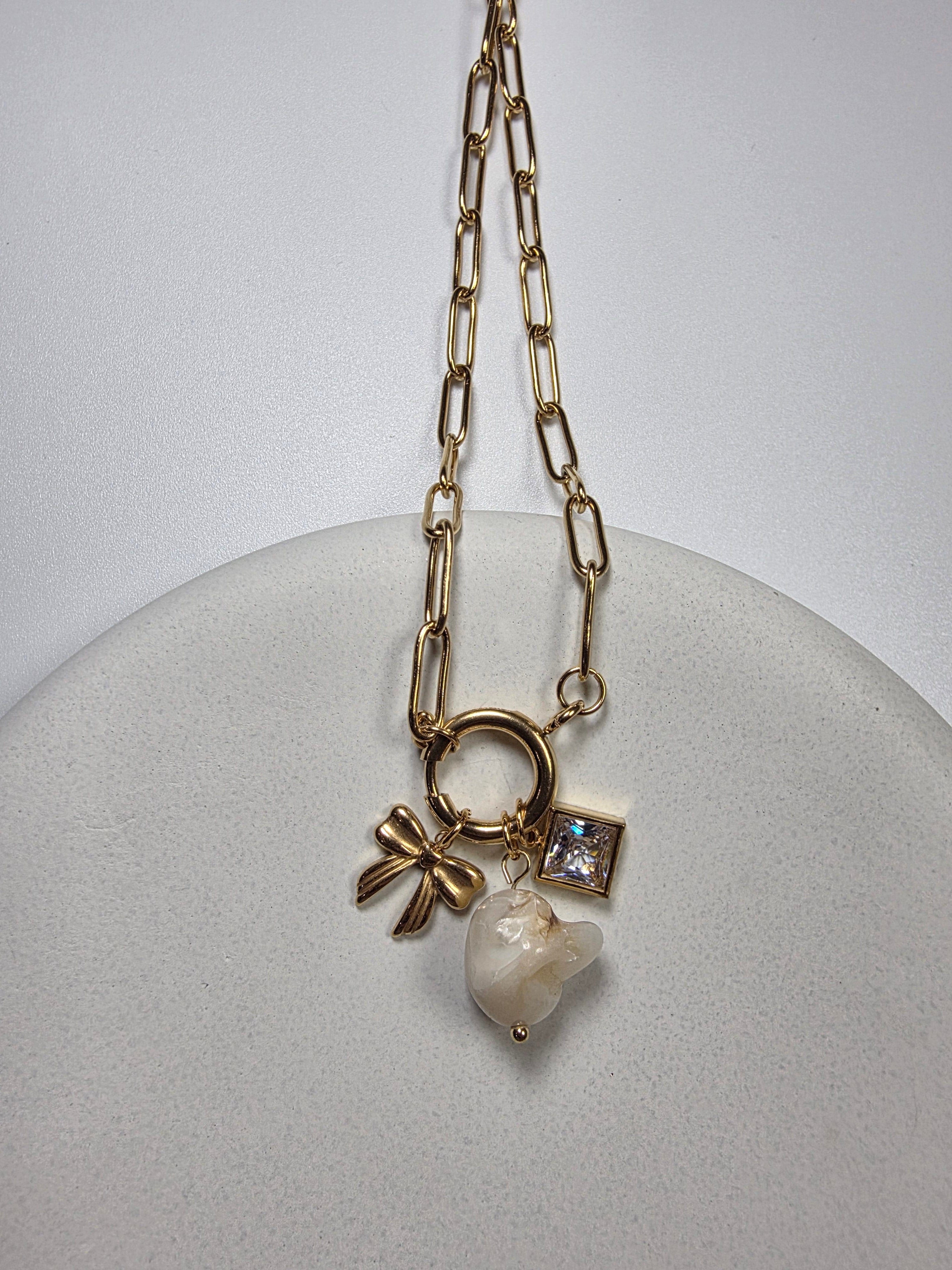 Link Necklace Bow Pearl Stone