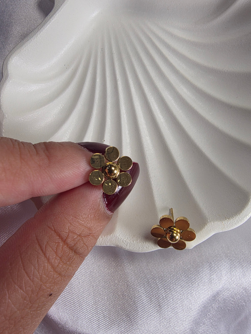 6 Petal Flower earring