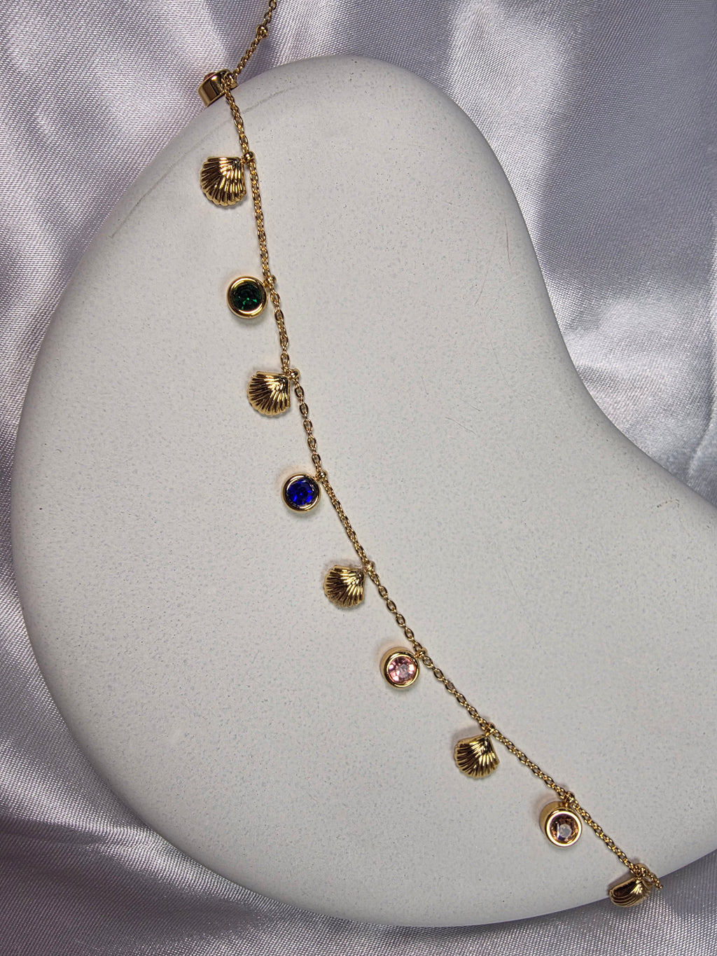 Multi colour shell necklace