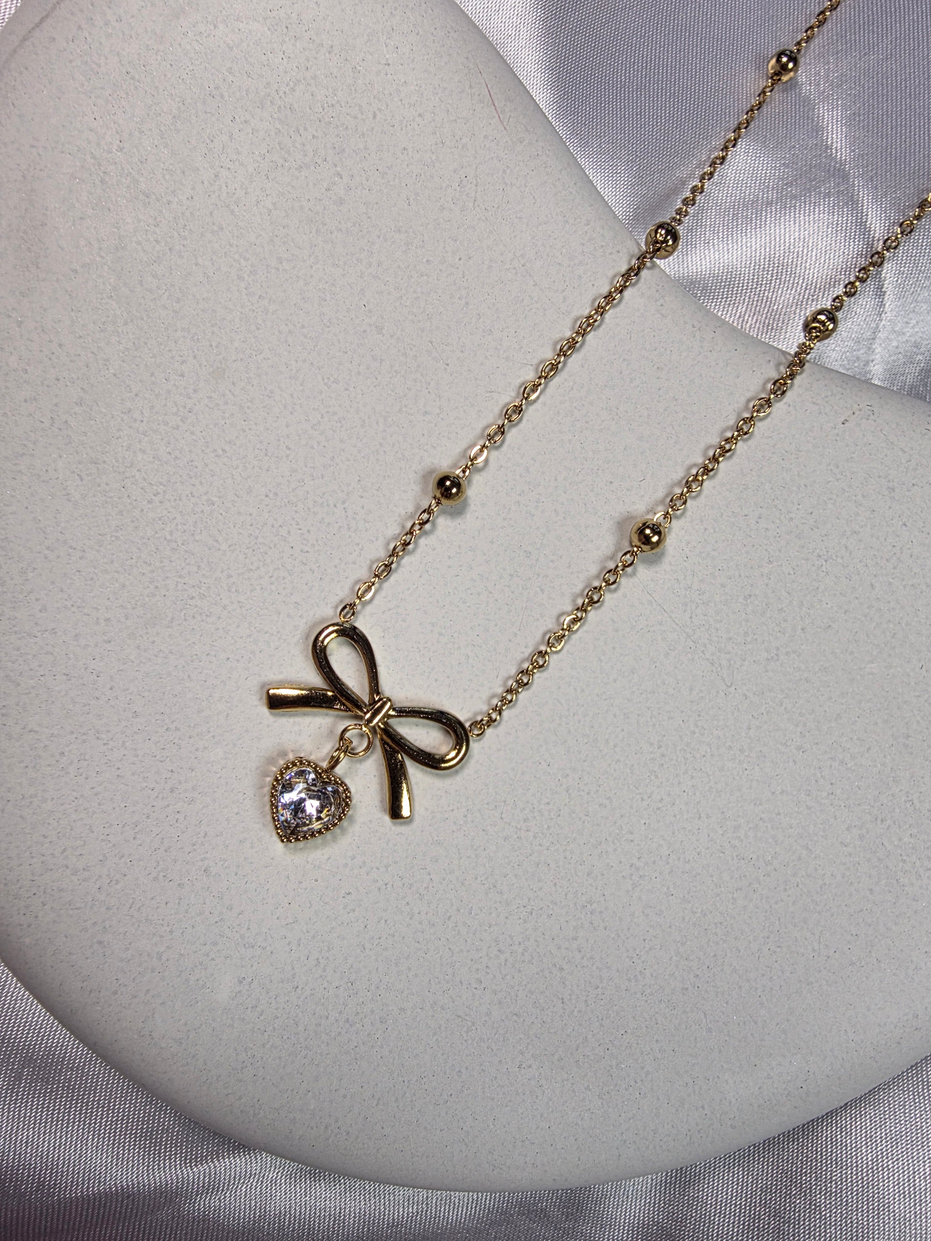 Bow stone heart necklace