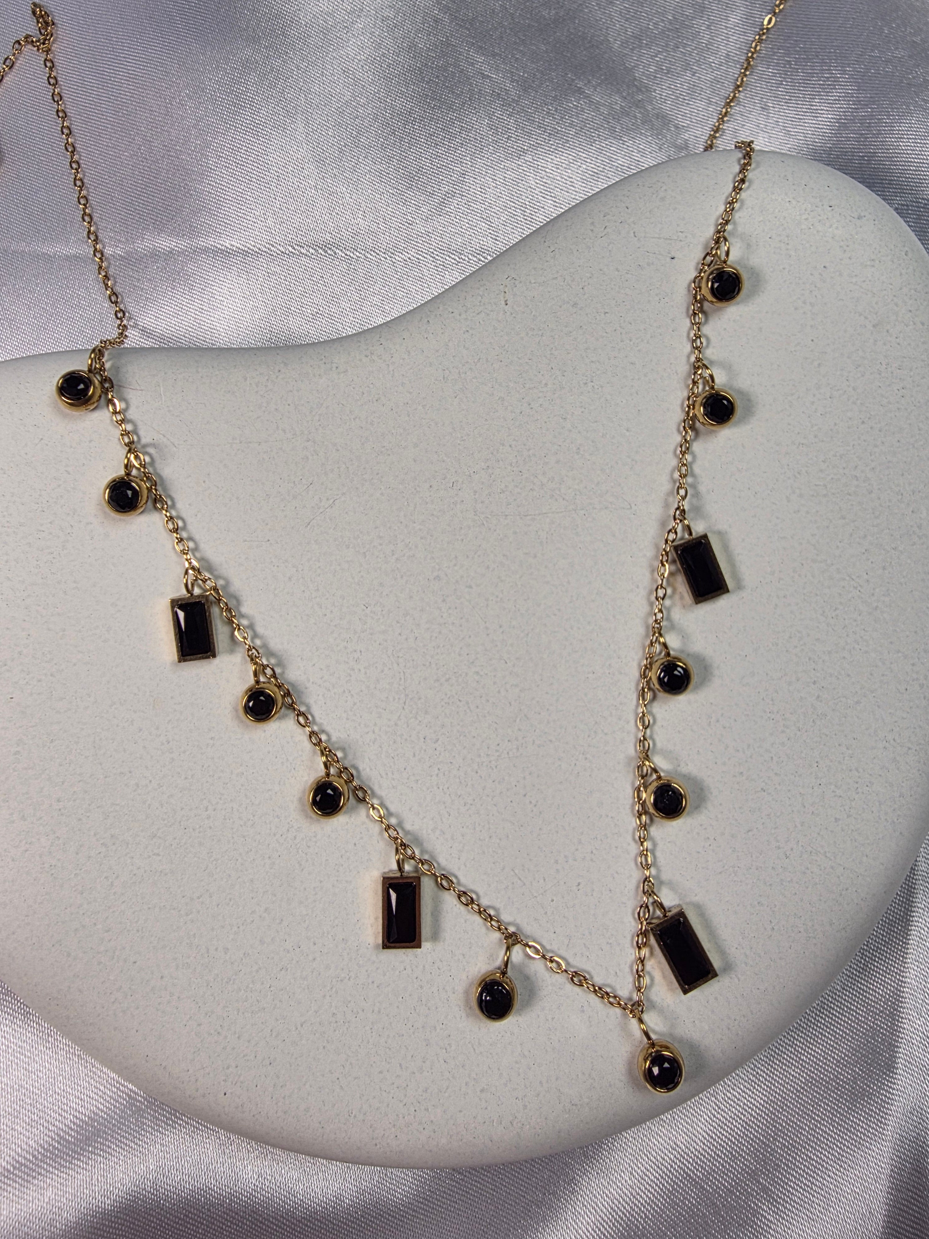 Black bead round & rectangle necklace