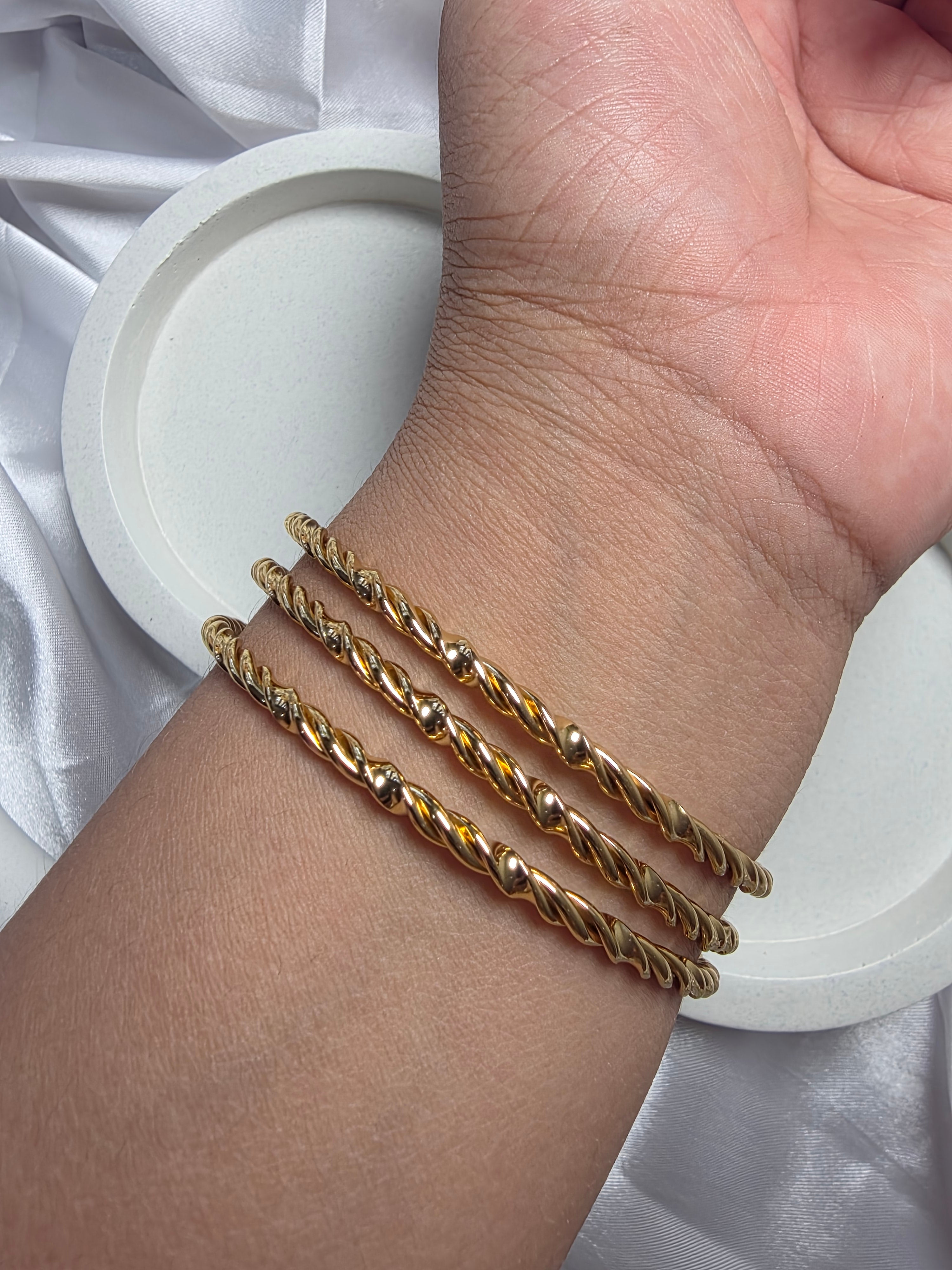 Twisted Bangle set of 3