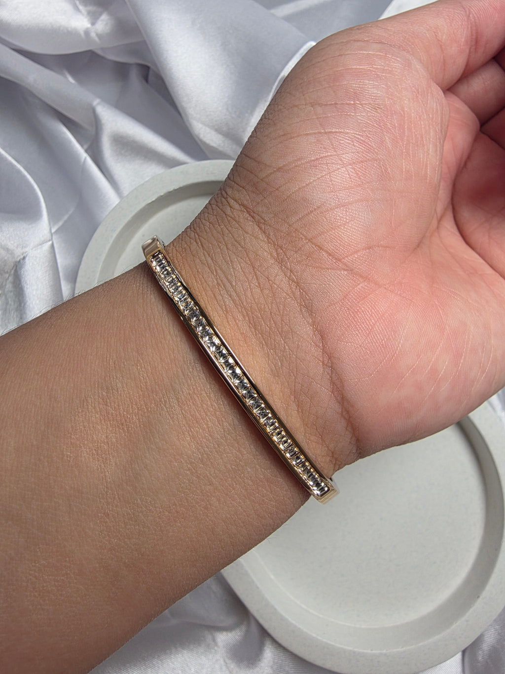 Simple Stone Bracelet