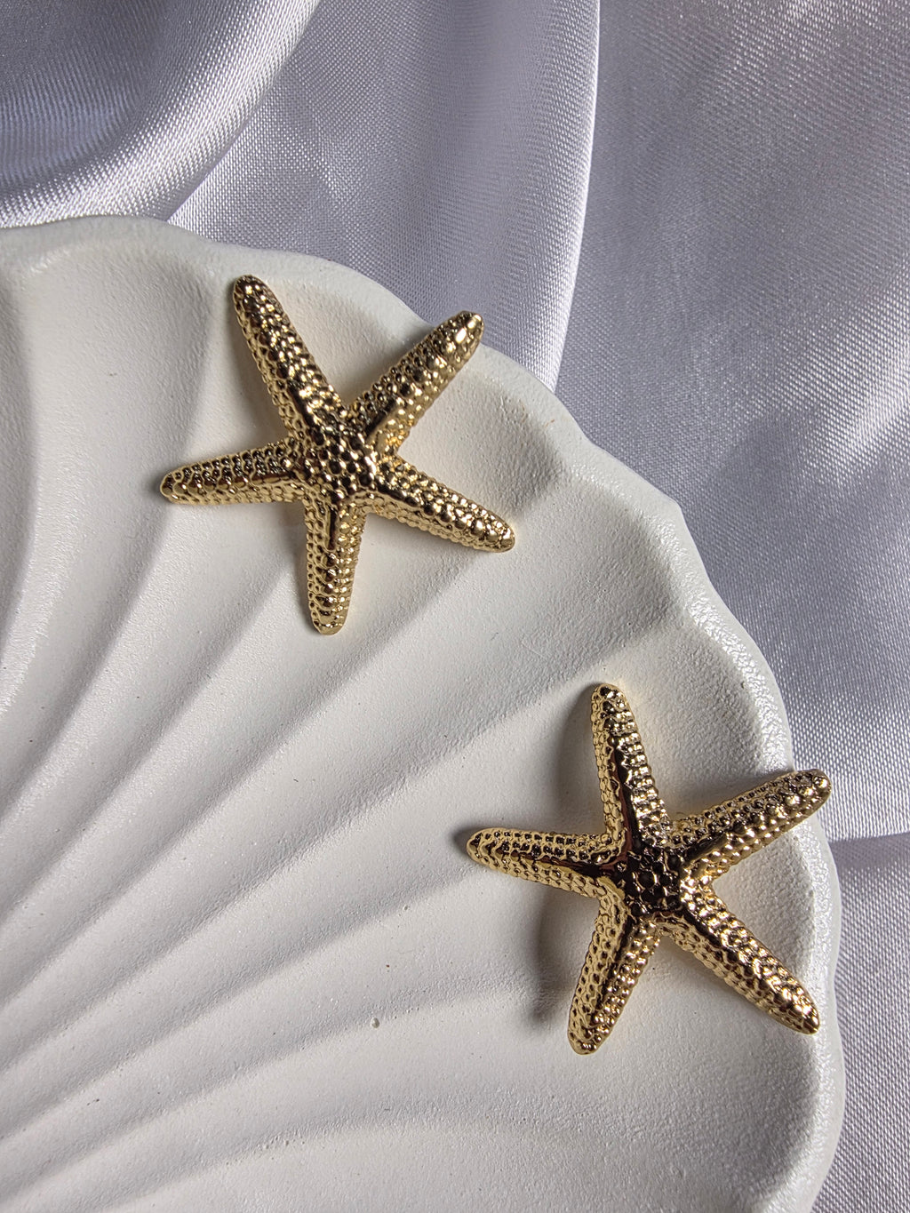 Star studs