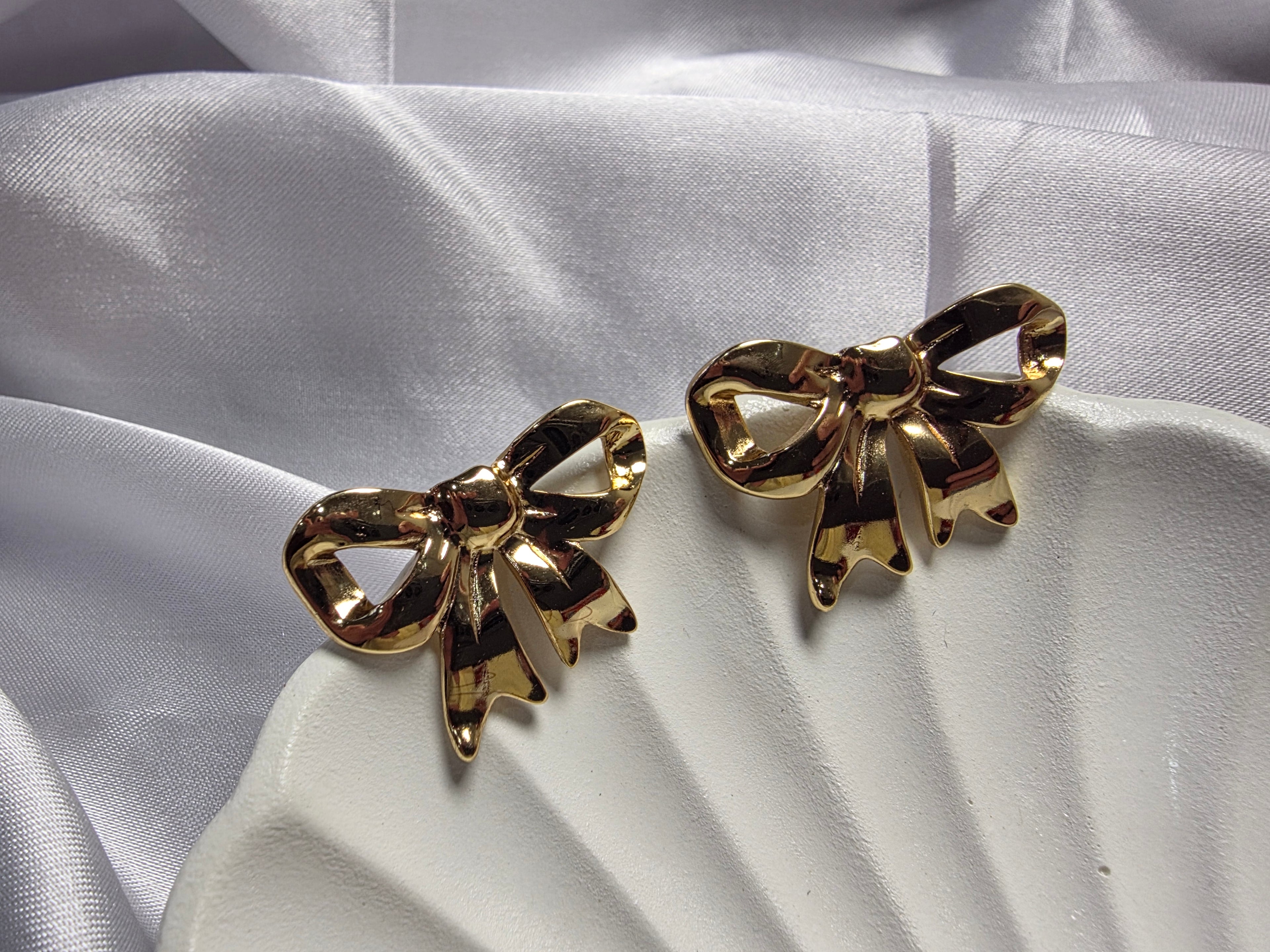 Bow Earrings