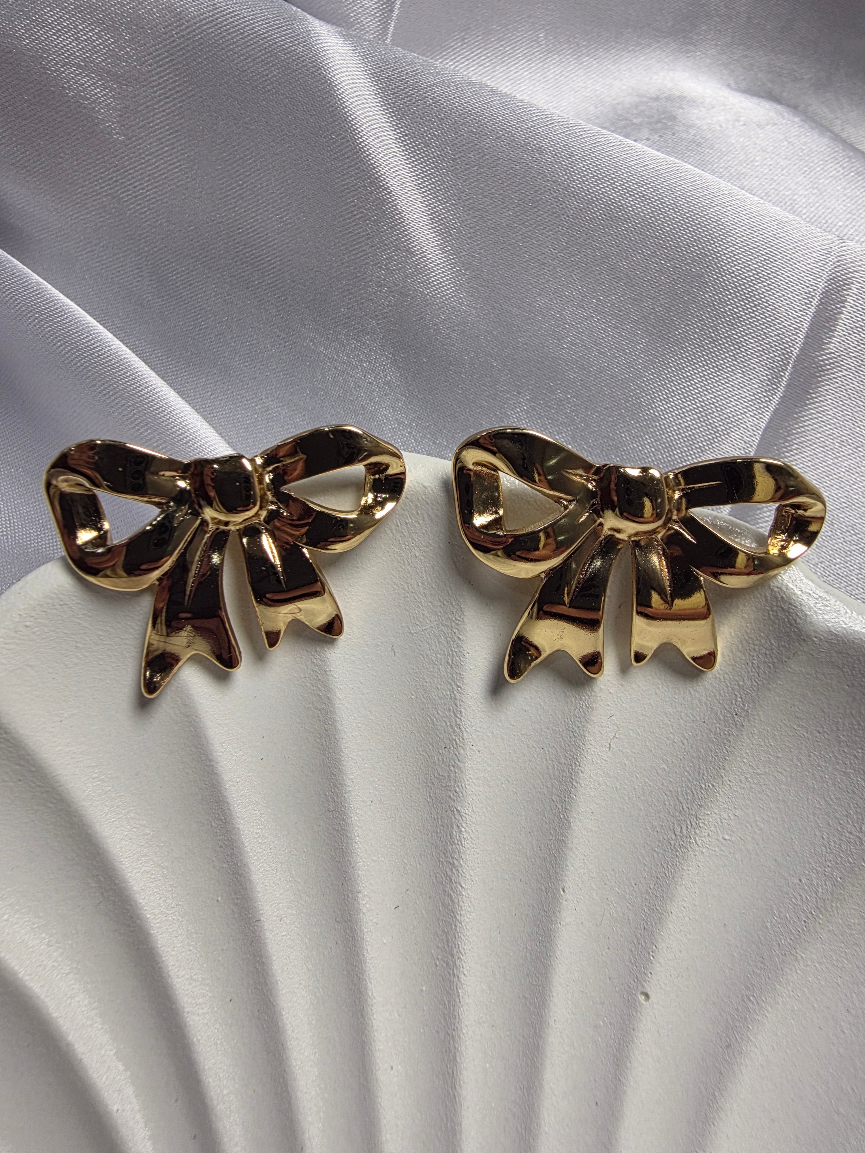 Bow Earrings