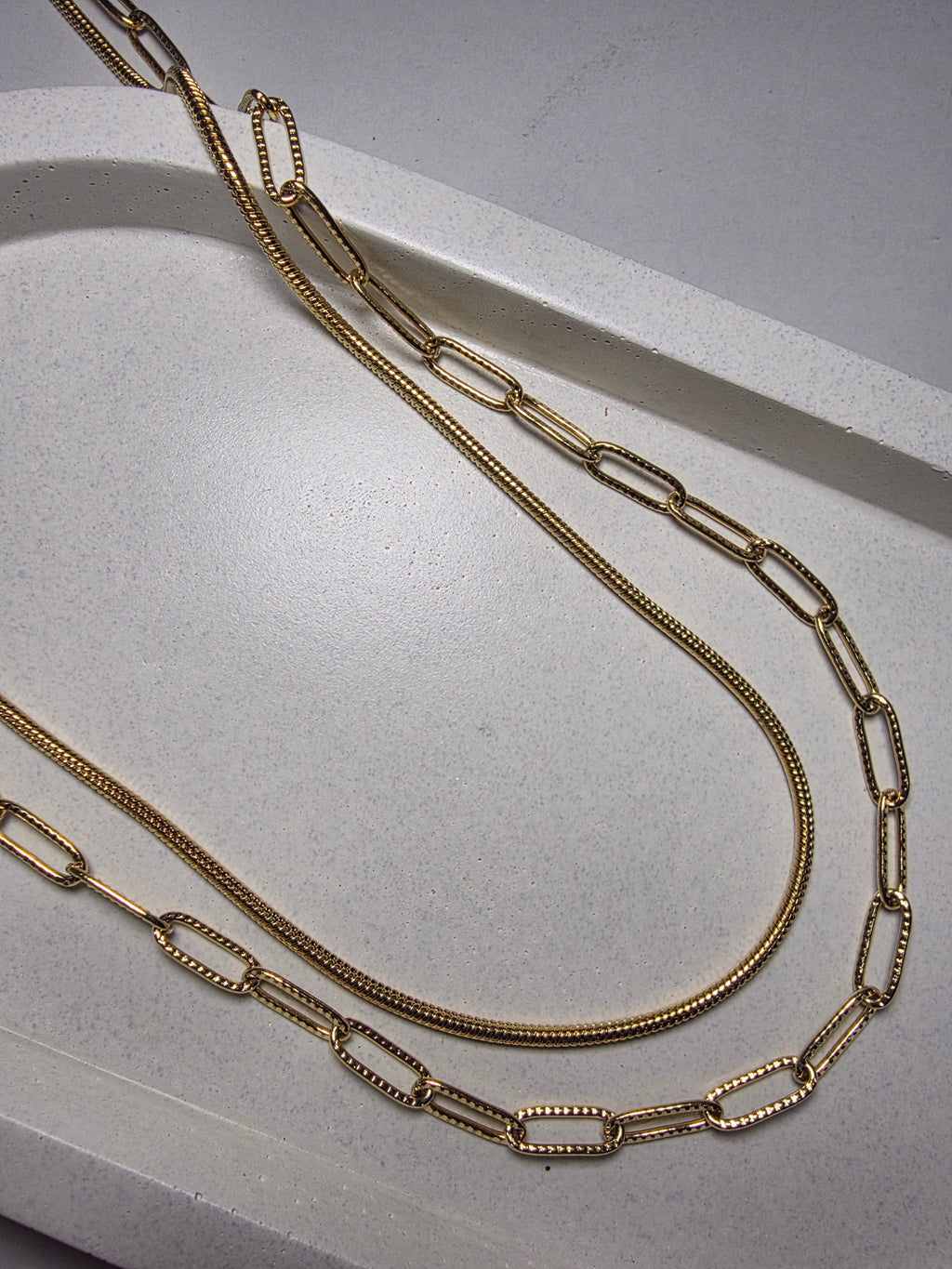 Double layer link and chain necklace