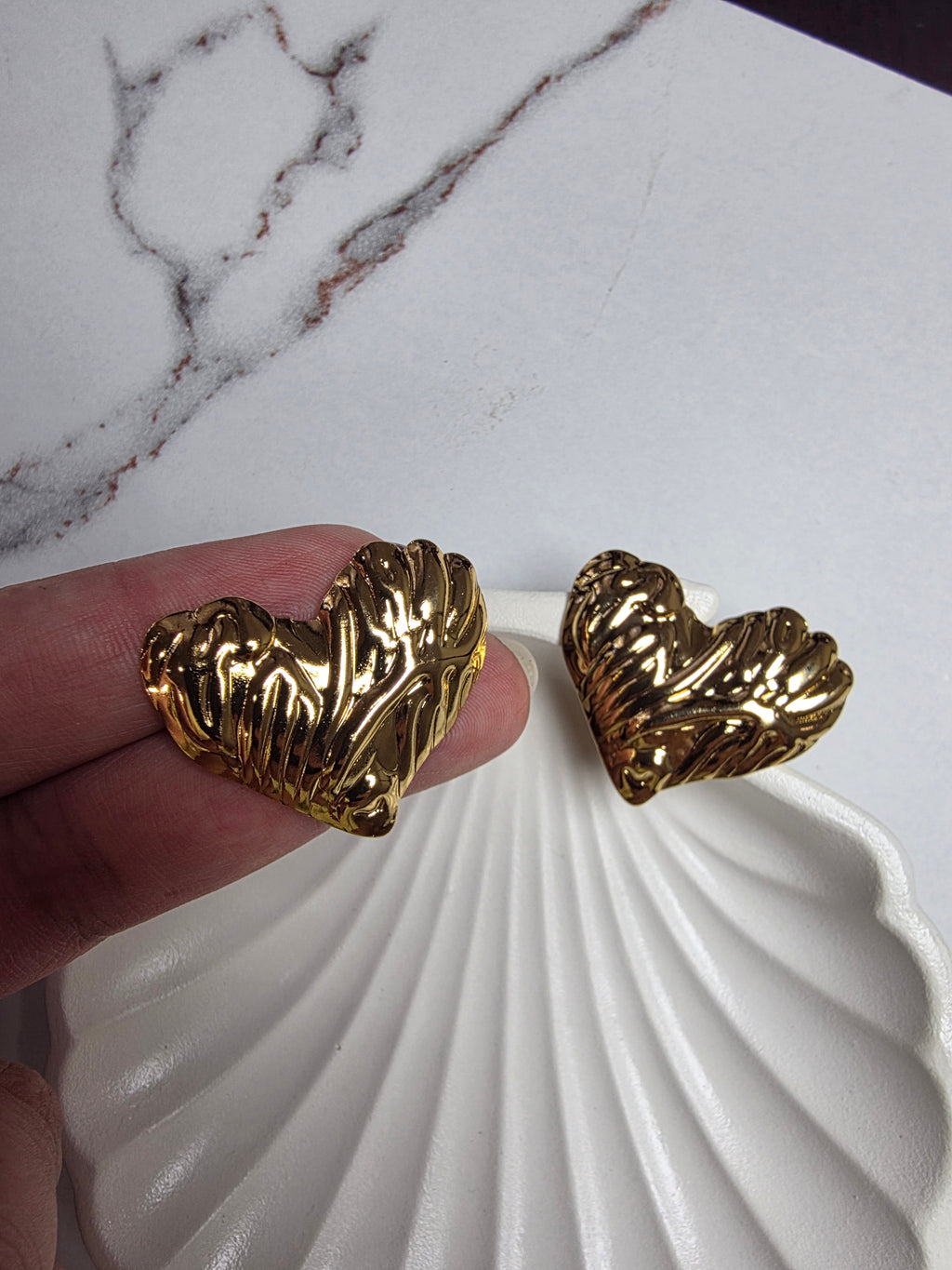 Patterned Heart Stud