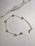 Dainty Bud Bloom Bracelet - White