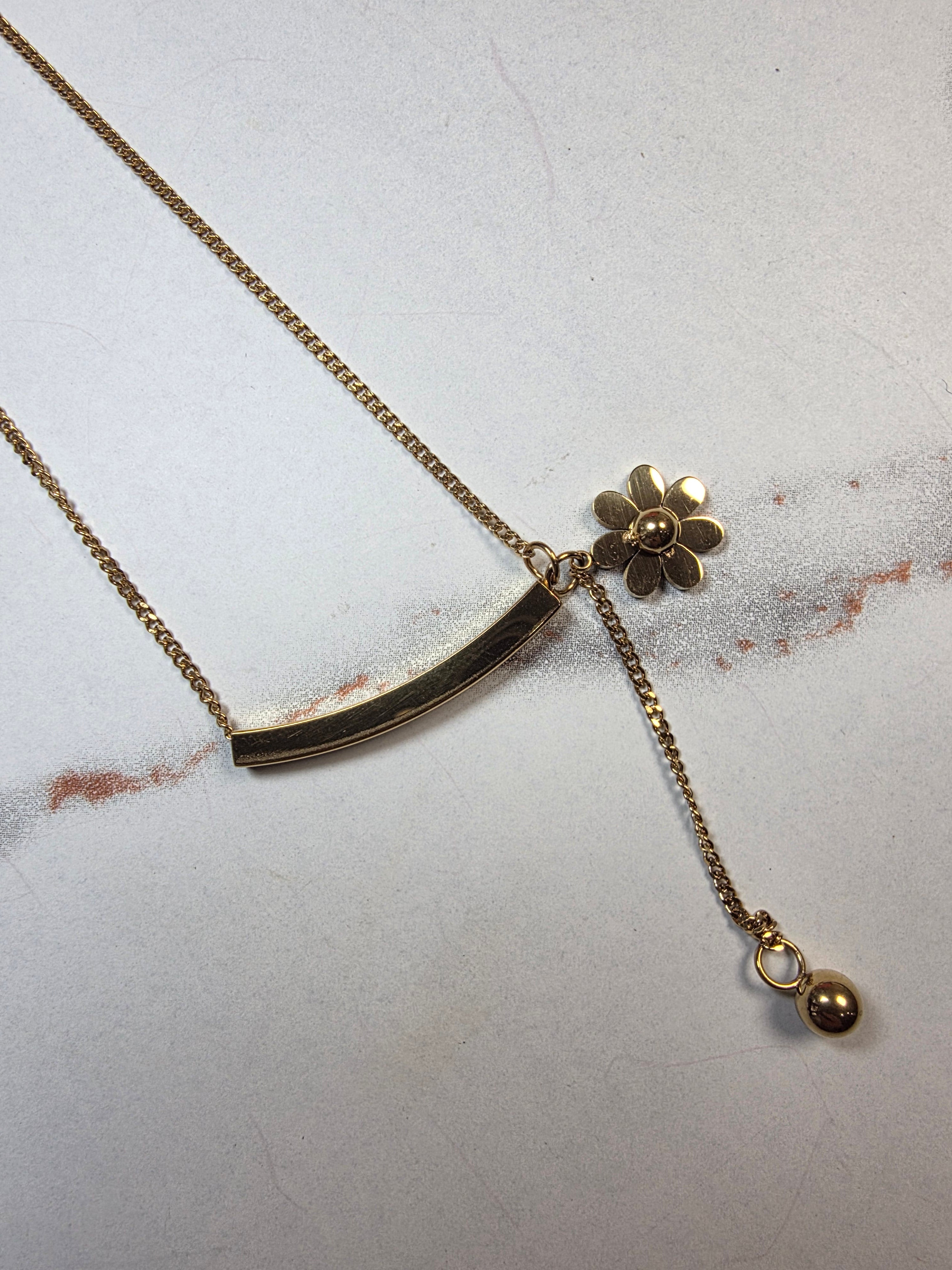 Bloom & Bar Necklace