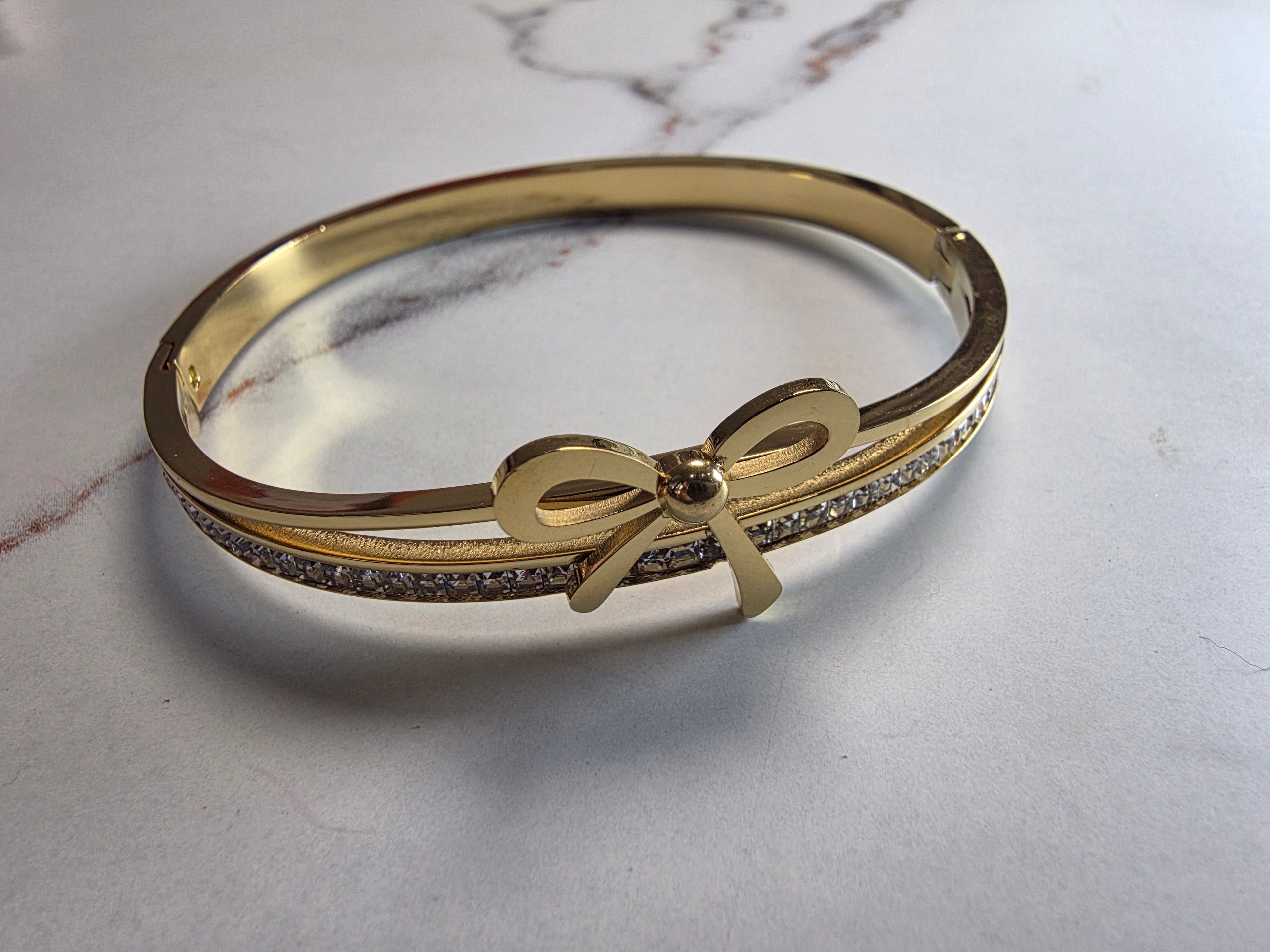 Sparkle Arc Bow Bracelet