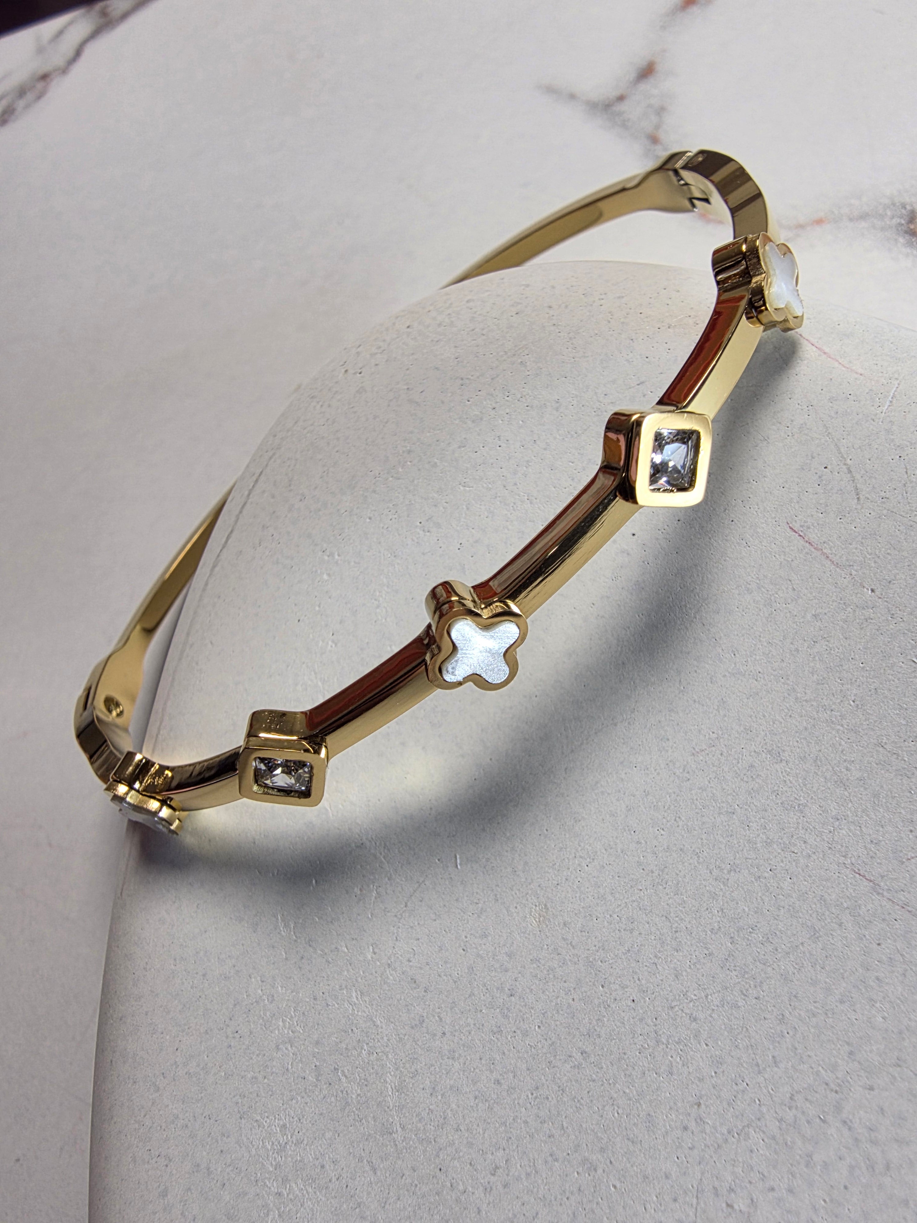 Mop Clover stones Bracelet