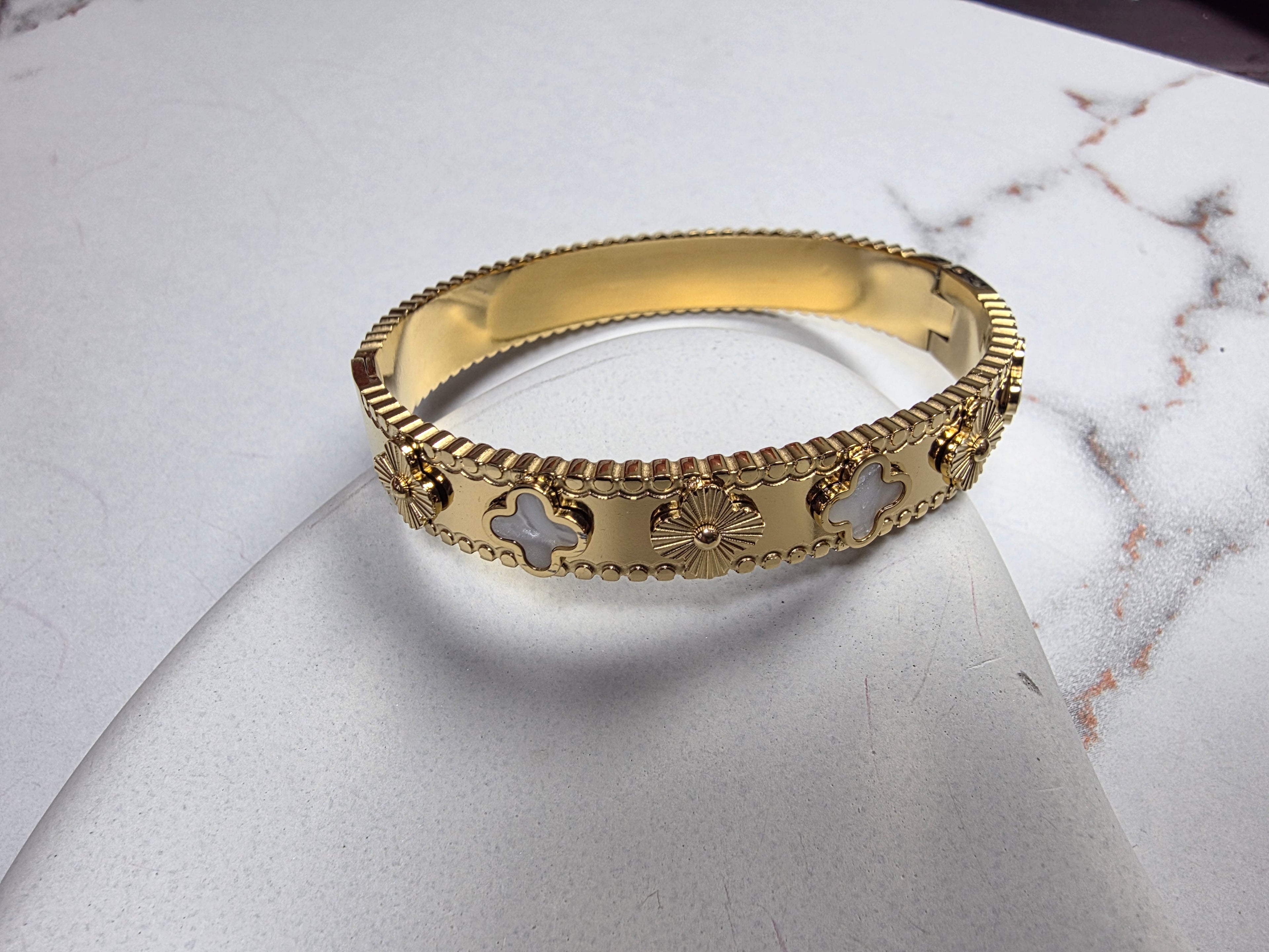 Eternal Duo Clover Bracelet