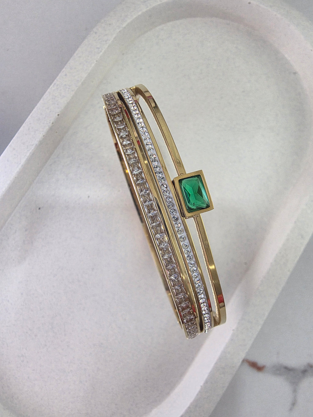Triple-Layer Emerald Stone Bracelet