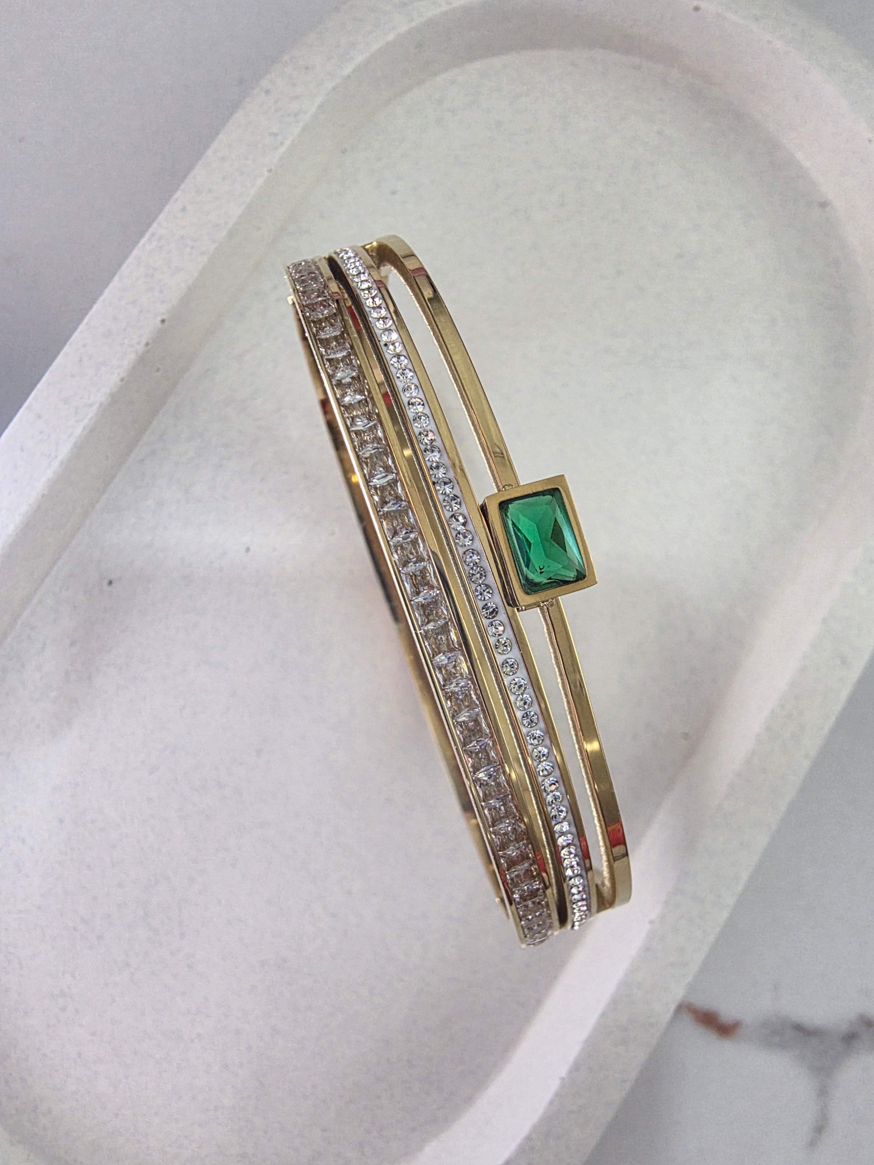 Triple-Layer Emerald Stone Bracelet