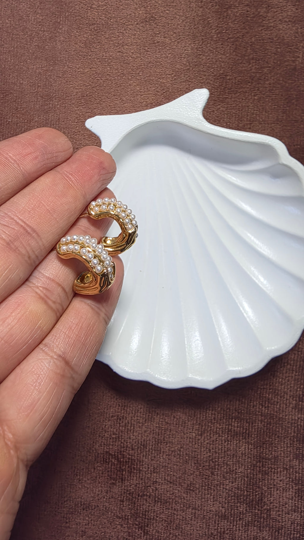 Auré Pearl Hoops