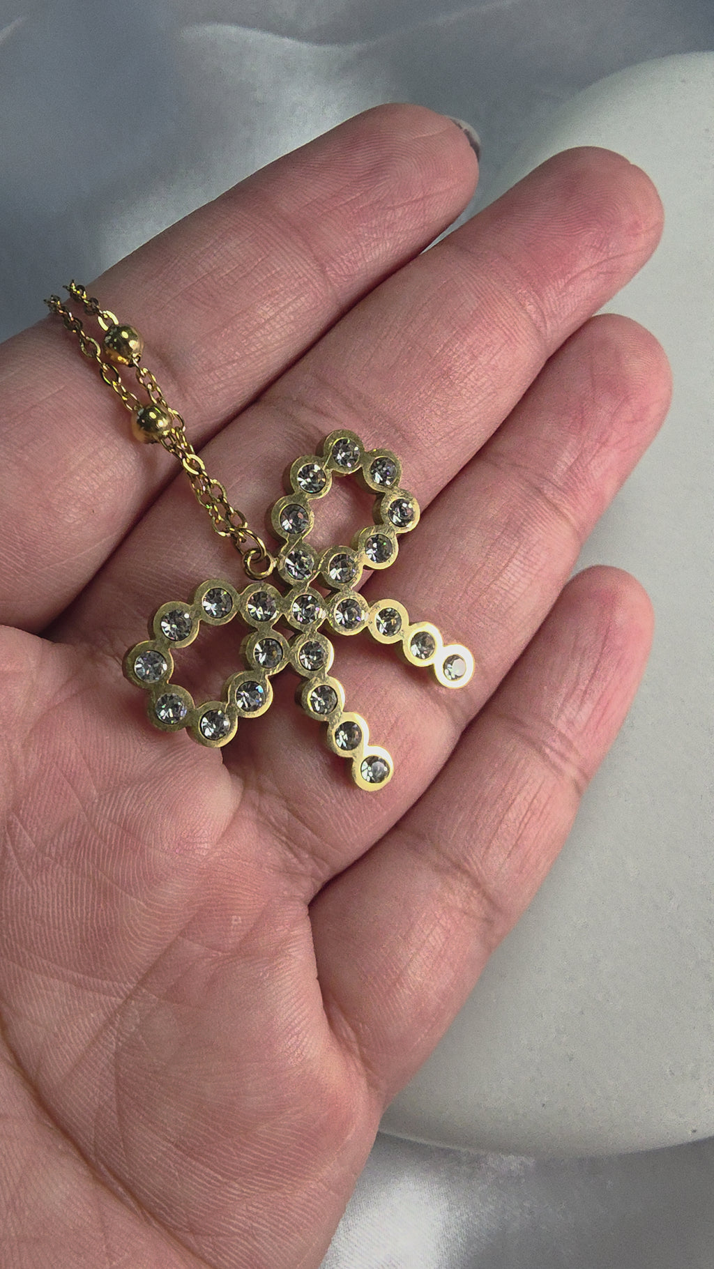 Stone Cut Bow knot Bead necklace