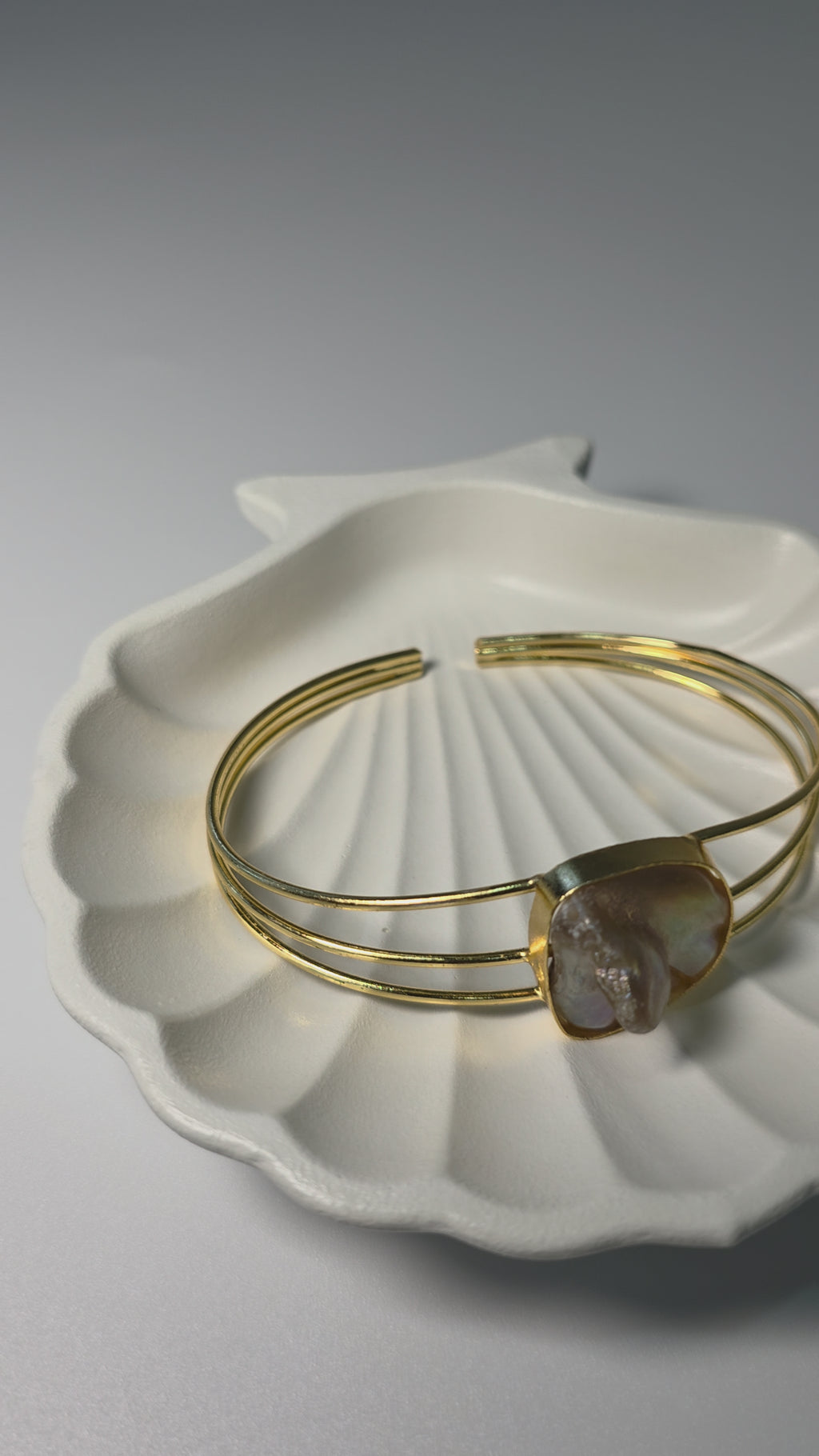 Lustrous Baroque Cuff